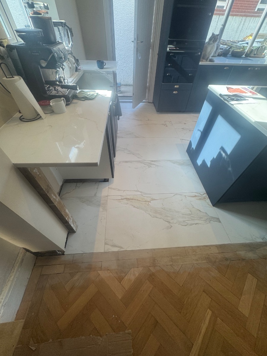 Kitchen Fitter: Image 13